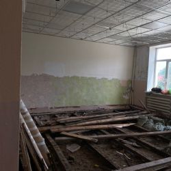 Группа компаний "Приморский завод" взяла шефство над школой